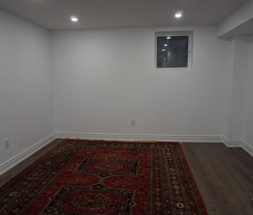 For Lease - 3165 Owls Foot Drive, Mississauga, Ontario - Photo 3