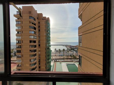 Piso de alquiler en Calle Martínez Catena, 6, Puerto Deportivo - Photo 5