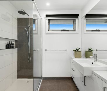 1/54 White Street, Mordialloc - Photo 1