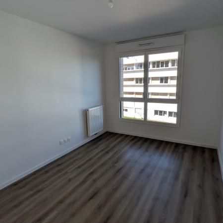 SANS FRAIS D'AGENCE - NI GARANT- APPARTEMENT T4 A BORDEAUX CHARTRONS - Photo 1