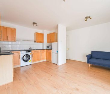 1 bedroom flat to rent - Photo 5