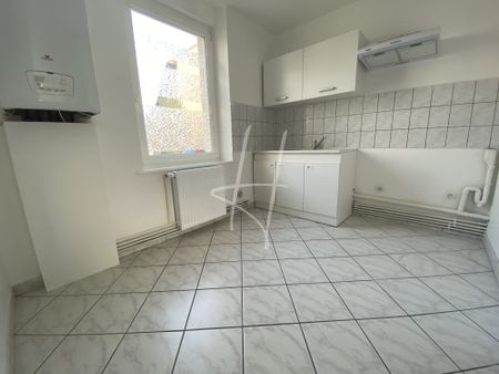 Location Appartement 2 pièces 29m² ROMBAS 57120 - Photo 3