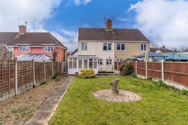 3 bedroom semi-detached house to rent - Photo 1