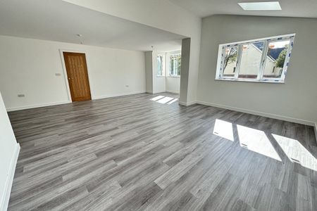 Beechwood Avenue, Hinckley, Burbage - Photo 3