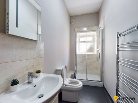 Flat 3, 110 Fabian Way SA1 8PA - Photo 5