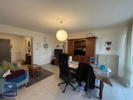 Appartement à louer 2 pièces 71.83m² - Photo 2