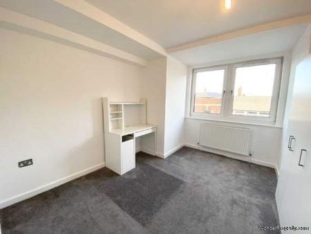 2 bedroom property to rent in Brentwood - Photo 4