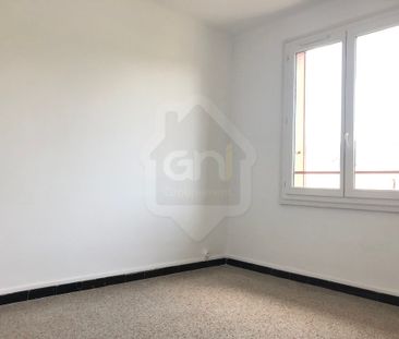 A LOUER Appartement T4 Résidence NOGENT à Orange avec cave et parking, - Photo 2