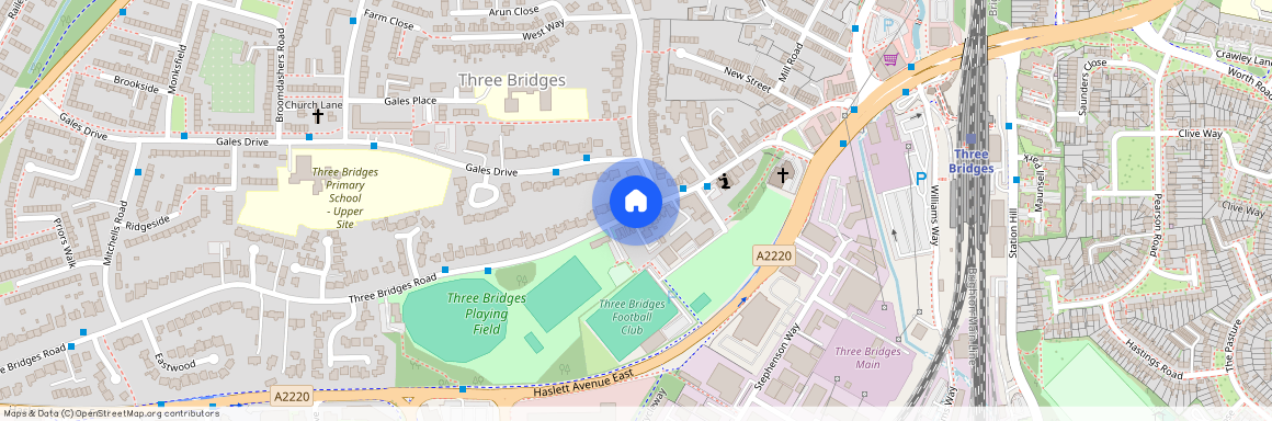 8 Grove Court, RH10 1BY