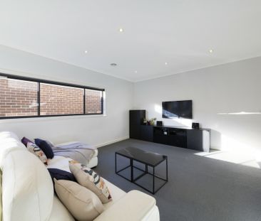 Well Maintained Family Home - Photo 6