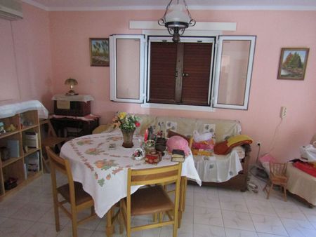 Μονοκατοικία για ενοικίαση Πόρτο Ράφτη (Μαρκόπουλο) - Photo 4