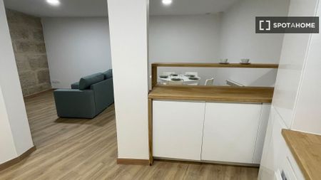 vigo, Galicia 36202 - Photo 2
