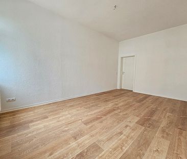 Tolle Wohnung mit Balkon *1 Monat mietfrei wohnen* - Photo 1