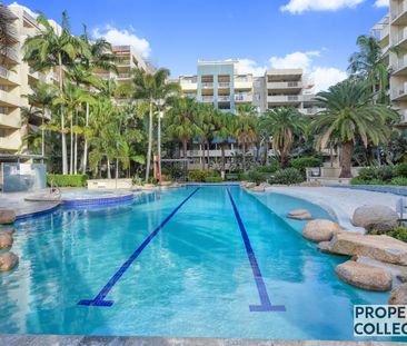 Stylish Urban Living in Fortitude Valley - Photo 6