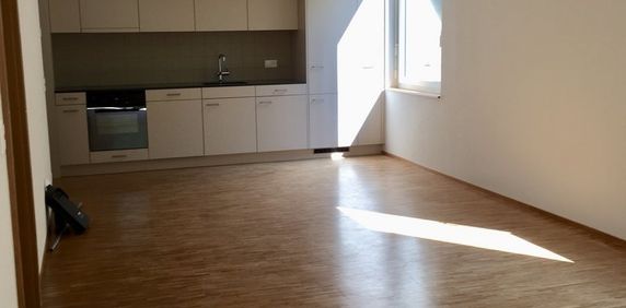 "Exklusive 2.5-Zimmer-Wohnung beim Limmatplatz" - Photo 2