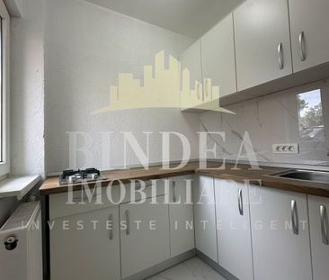 Garsoniera la parter Girocului- parcare in spatele blocului - Photo 1