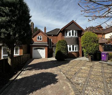 4 bedroom detached house to rent - Photo 2