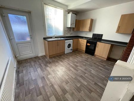 2 bedroom terraced house to rent - Photo 5