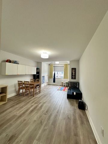 For Lease - 26 Stanhope Court, Barrhaven, Ontario - Photo 3