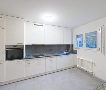 Appartement de 2 pièces au 1er sous-sol - Foto 2