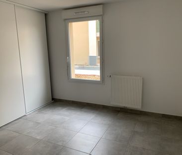 Location Appartement 2 pièces 45m² TOURNEFEUILLE 31170 - Photo 4