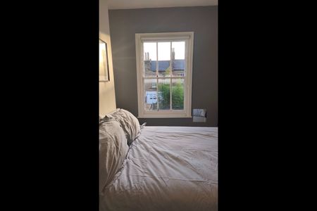 2 Bed Terraced House, Lothrop Street, W10 - Photo 3