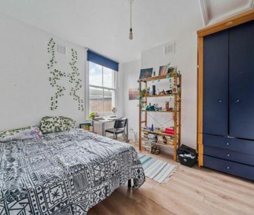 6 bedroom terraced house to rent - Photo 3