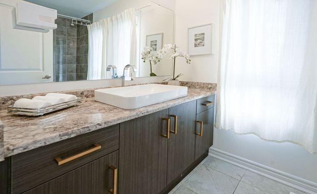 For Lease - 2 Chicago Lane, Markham, Ontario - Photo 1