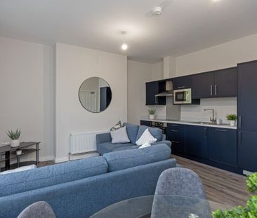 Apartment 4 24 Wellington Park, Belfast BT9 6DL - Photo 2