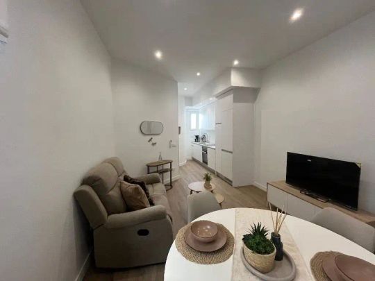 Piso de alquiler en Goya - Photo 1