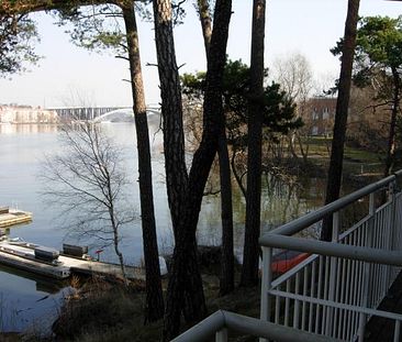 RADHUS PÅ STORA ESSINGEN MED EGEN BÅTPLATS - Foto 1