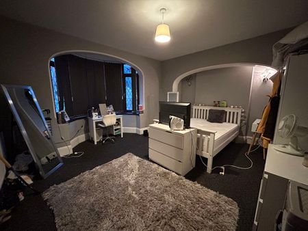 Harrington Drive, Nottingham - Photo 3