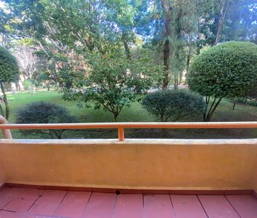 Bright 2 bedroom apartment in the private condominium of Quinta da ... - Photo 3