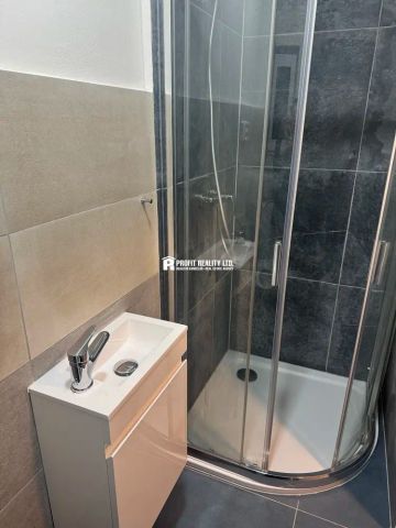 Pronájem bytu 1+kk 36 m - Fotografie 2