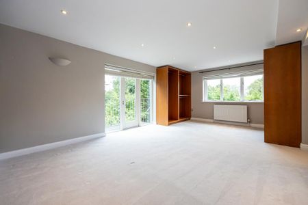 6 bedroom detached house to rent - Photo 4