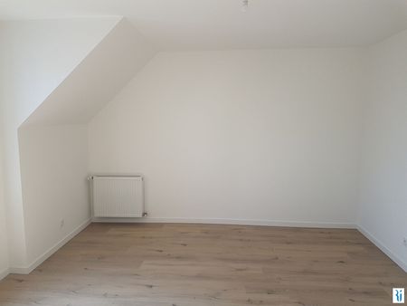 Location Appartement 3 pièces 69m² LE MESNIL ESNARD 76240 - Photo 2