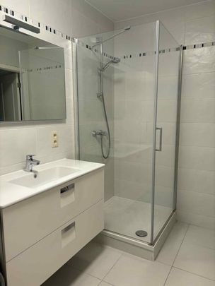 Appartement te huur - Foto 1