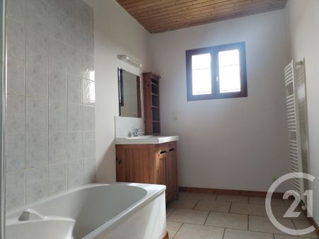 Location Maison 3 pièces 78m² STE CROIX DU MONT 33410 - Photo 3