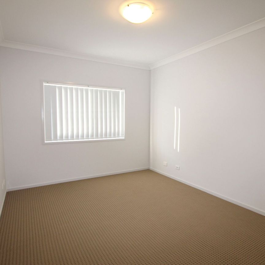 6 Steam Close, West Wallsend NSW 2286 - Photo 1