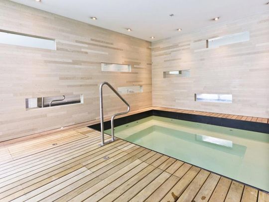 City Centre, 411/83 Halsey Street - Photo 1