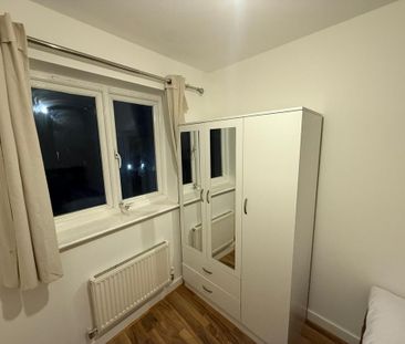 1 bedroom in a house share to rent - Photo 6