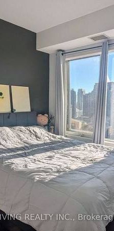 Confederation/Prince of Wales-Luxurious Bright 1Bdrm+Den 1Bath 1Parkin - Photo 1