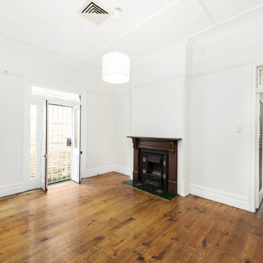 Charming home - Photo 1