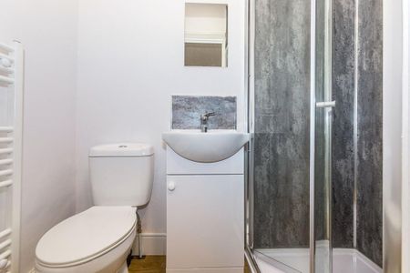 1 bedroom property to rent - Photo 4