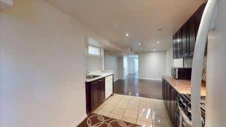 For Lease - 5026 Moulin Rouge Crescent Unit# Bsmnt, Mississauga, Ontario - Photo 4