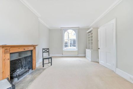 4 bedroom end of terrace house to rent - Photo 3