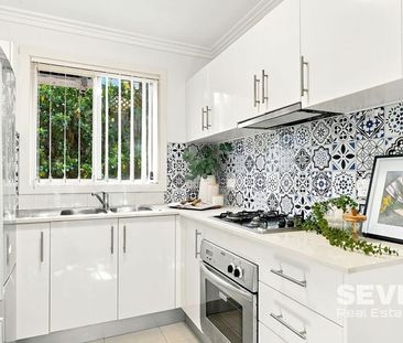 Spacious Townhouse in Well Maintained Central Complex - Photo 4