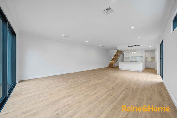 Contemporary Living: Brand New Townhouse - Photo 1