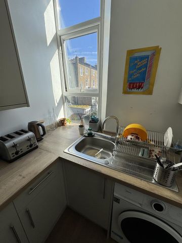 4 bedroom flat to rent - Photo 5