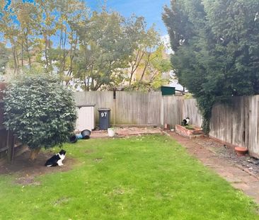 3 bedroom terraced house to rent - Photo 1